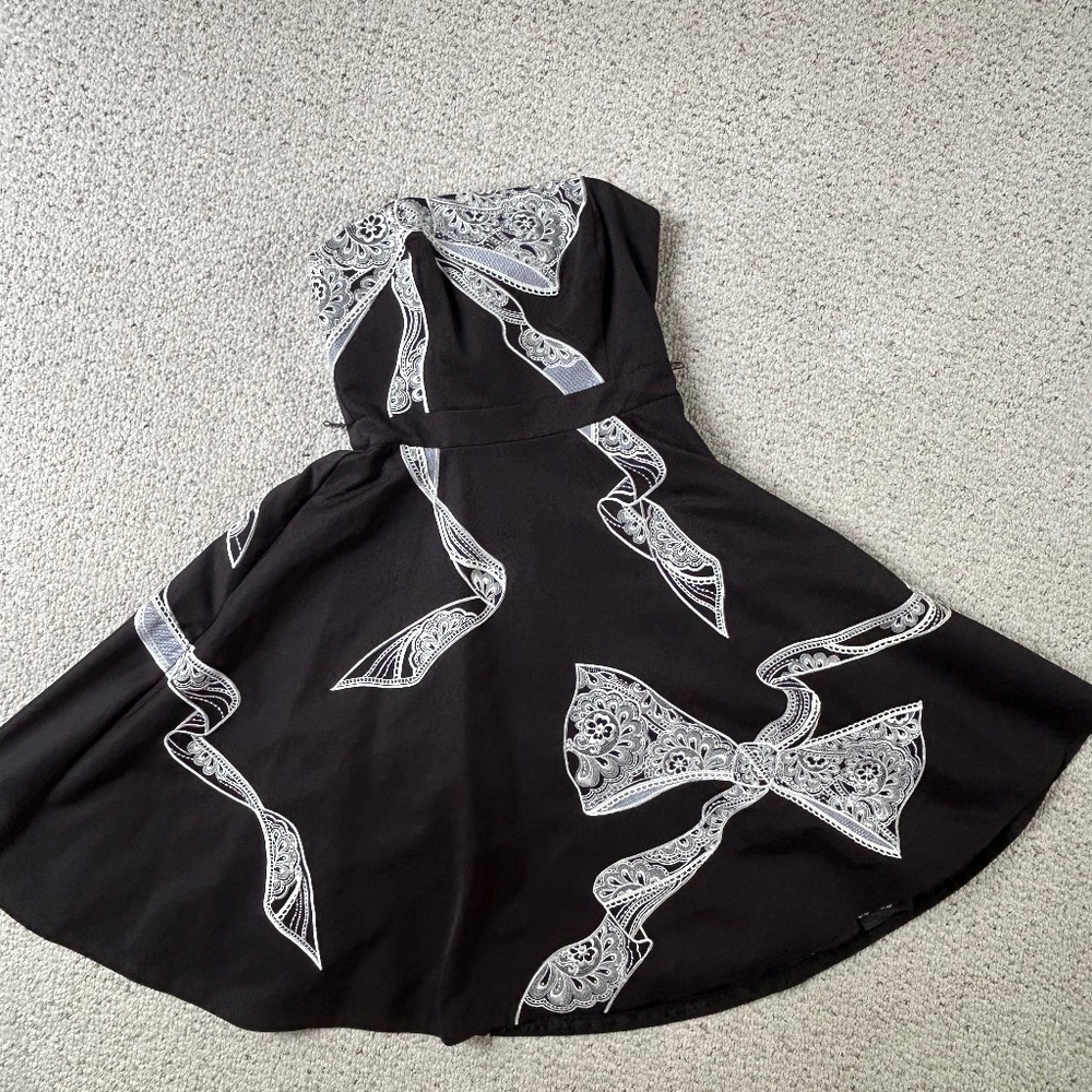 Embroidered Bow Cocktail Dress White House Black Market (WHBM)